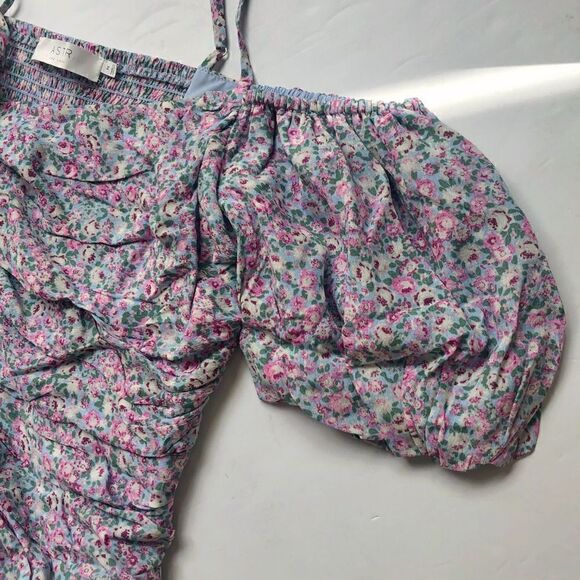 NWT ASTR The Label Blue Pink Striped Cold Shoulder Ruched Mini Dress Size M‎ - Picture 3 of 7